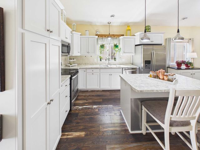 131 Bantam Road, Sartell, MN 56377