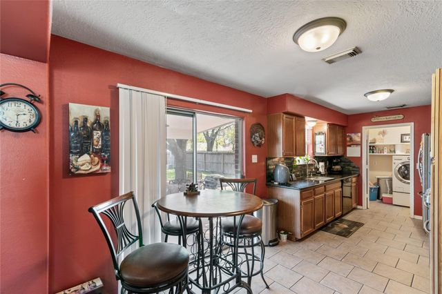 3727 Oak Lace Drive, Spring, TX 77389