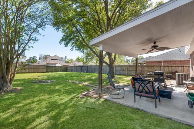 3727 Oak Lace Drive, Spring, TX 77389
