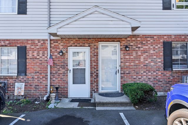 975 Meriden Road APT 29, Waterbury, CT 06705