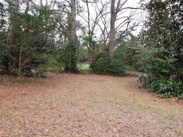 5142 Conyers St SE, Covington, GA 30014