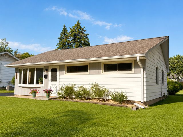 338 Terrace Drive, Sycamore, IL 60178