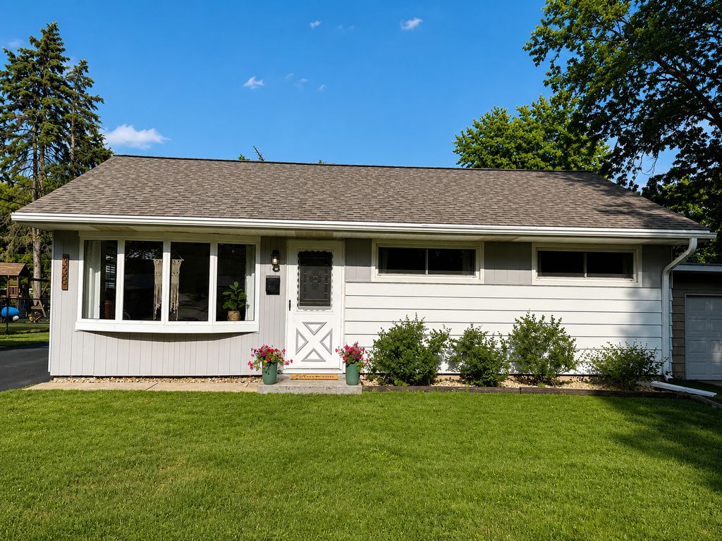 338 Terrace Drive, Sycamore, IL 60178