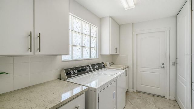 5867 HELICON PLACE, Sarasota, FL 34238