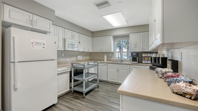 5867 HELICON PLACE, Sarasota, FL 34238
