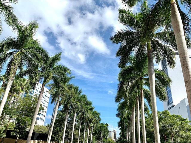 5867 HELICON PLACE, Sarasota, FL 34238