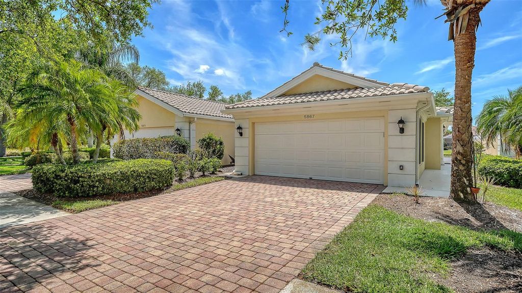 5867 HELICON PLACE, Sarasota, FL 34238