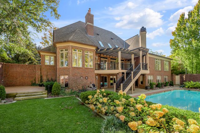 1884 Honey Spring Place, Lexington, KY 40502