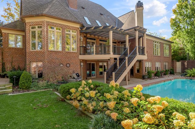 1884 Honey Spring Place, Lexington, KY 40502