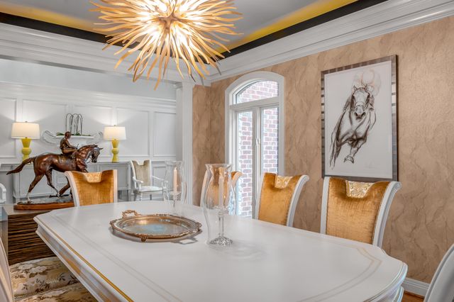 1884 Honey Spring Place, Lexington, KY 40502