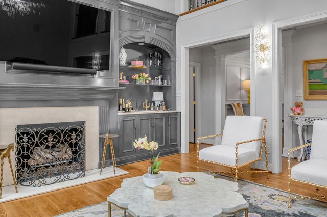 1884 Honey Spring Place, Lexington, KY 40502