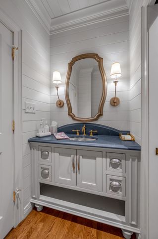 1884 Honey Spring Place, Lexington, KY 40502