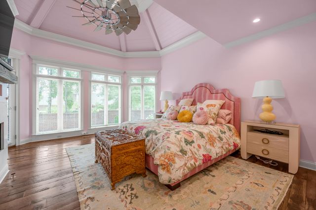 1884 Honey Spring Place, Lexington, KY 40502