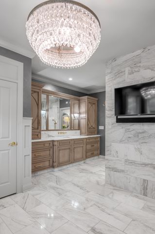 1884 Honey Spring Place, Lexington, KY 40502