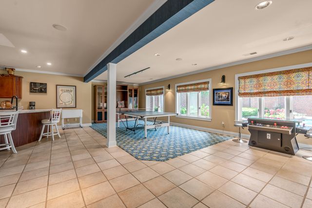 1884 Honey Spring Place, Lexington, KY 40502