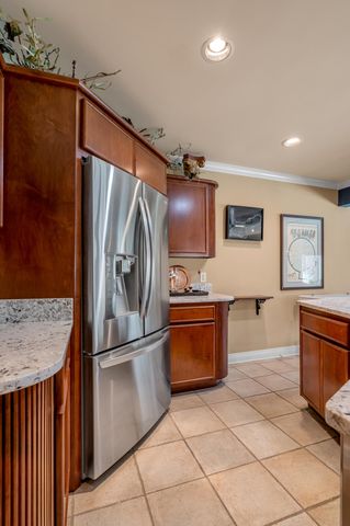 1884 Honey Spring Place, Lexington, KY 40502