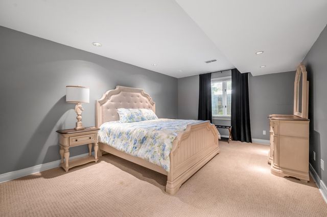 1884 Honey Spring Place, Lexington, KY 40502