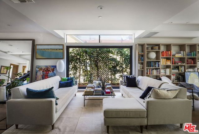 814 Crestmoore Place, Venice, CA 90291