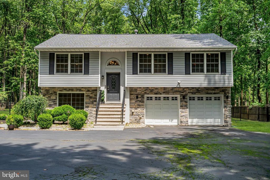 230 NEW ROAD, Monmouth Junction, NJ 08852