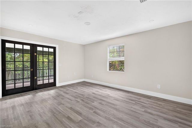 16970 Carolyn LN, North Fort Myers, FL 33917
