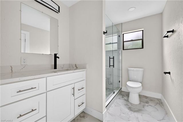 16970 Carolyn LN, North Fort Myers, FL 33917