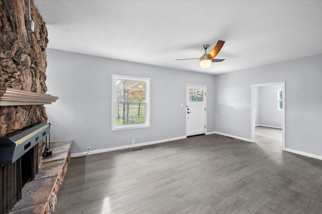 3815 Lucy Trimble Road, Burleson, TX 76028
