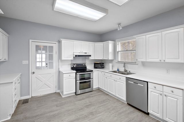 3815 Lucy Trimble Road, Burleson, TX 76028