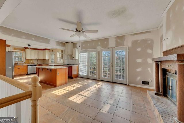 4520 Huntridge Drive NE, Roswell, GA 30075