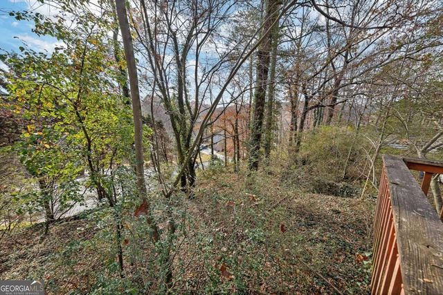 4520 Huntridge Drive NE, Roswell, GA 30075