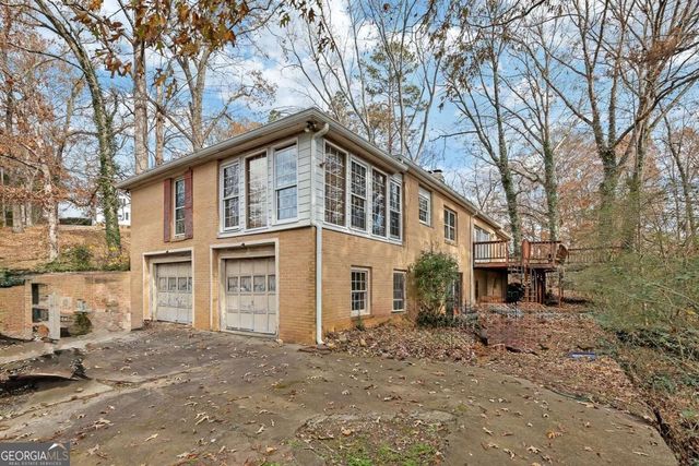 4520 Huntridge Drive NE, Roswell, GA 30075
