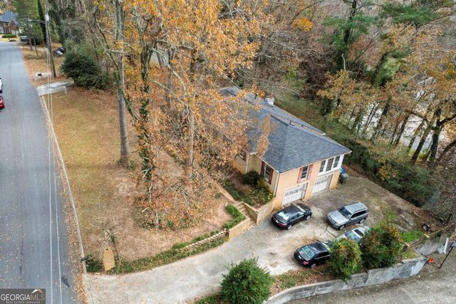 4520 Huntridge Drive NE, Roswell, GA 30075