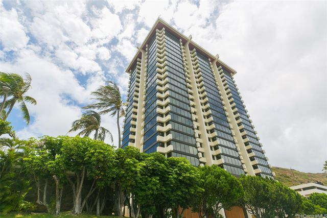 250 Kawaihae Street 8B, Honolulu, HI 96825