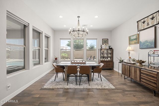 1823 E WATFORD Court, Gilbert, AZ 85298
