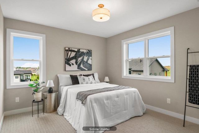 1422 Stonehaven Drive, Sun Prairie, WI 53590