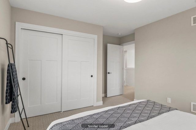 1422 Stonehaven Drive, Sun Prairie, WI 53590