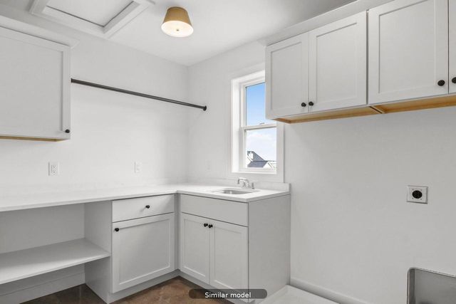 1422 Stonehaven Drive, Sun Prairie, WI 53590