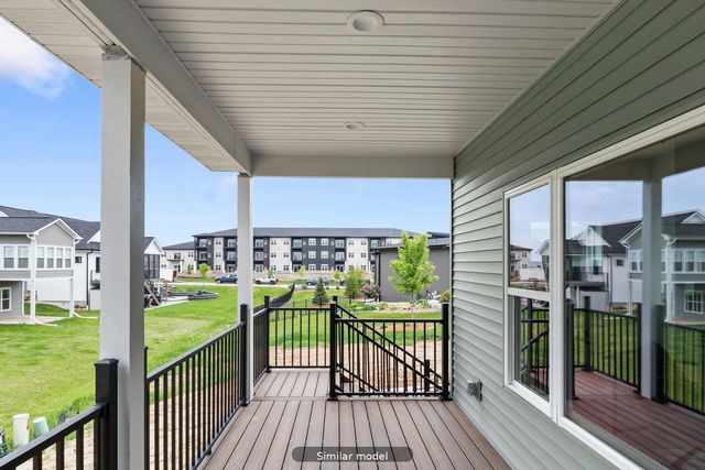1422 Stonehaven Drive, Sun Prairie, WI 53590