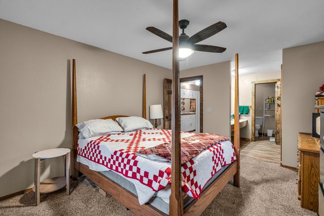 704 E Pamela Drive, West Plains, MO 65775