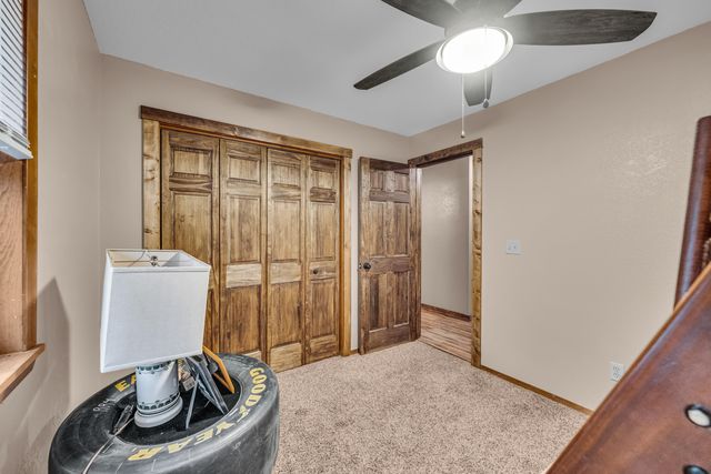 704 E Pamela Drive, West Plains, MO 65775