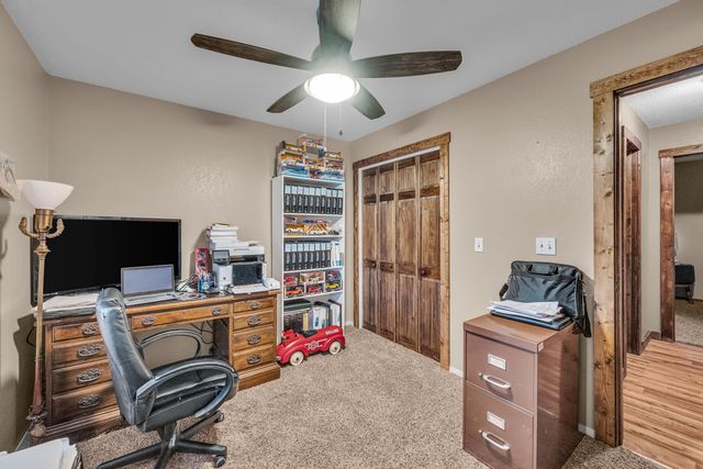 704 E Pamela Drive, West Plains, MO 65775