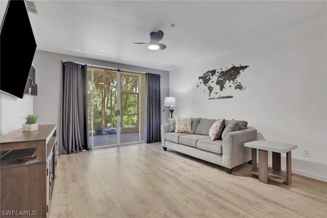 14801 Park Lake DR 104, Fort Myers, FL 33919