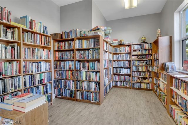 14801 Park Lake DR 104, Fort Myers, FL 33919