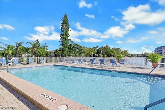 14801 Park Lake DR 104, Fort Myers, FL 33919