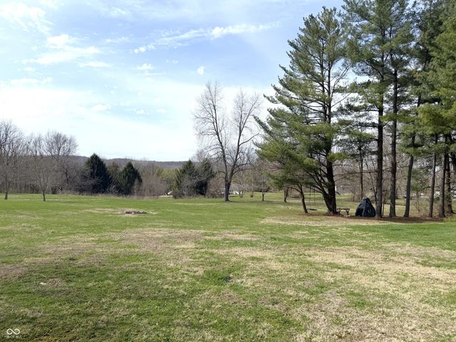 2399 W Rock River Ridge Road, Crawfordsville, IN 47933