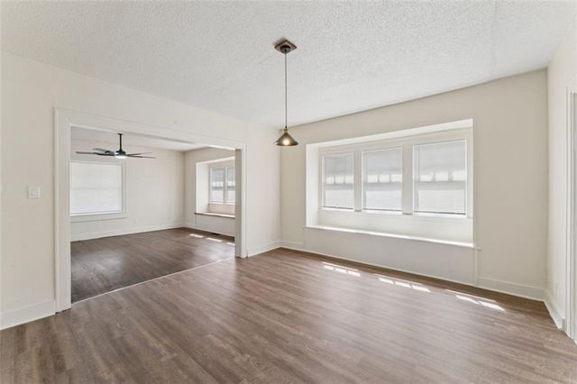 6046 Swope Parkway, Kansas City, MO 64130