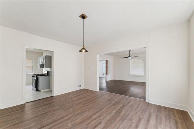 6046 Swope Parkway, Kansas City, MO 64130