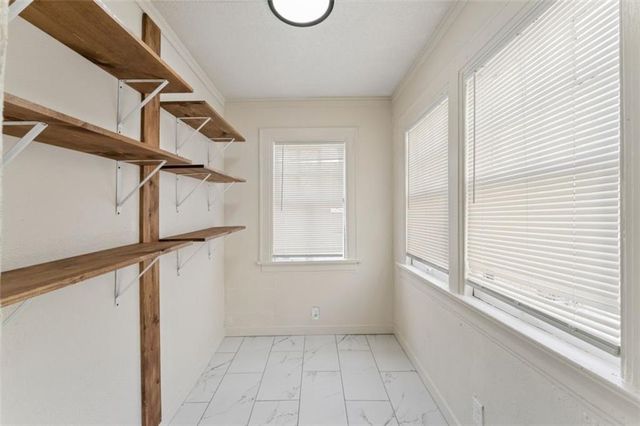 6046 Swope Parkway, Kansas City, MO 64130