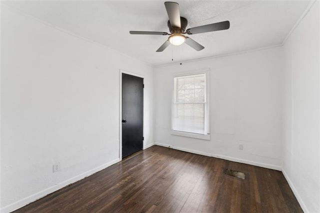 6046 Swope Parkway, Kansas City, MO 64130