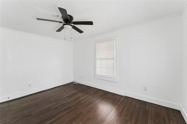 6046 Swope Parkway, Kansas City, MO 64130