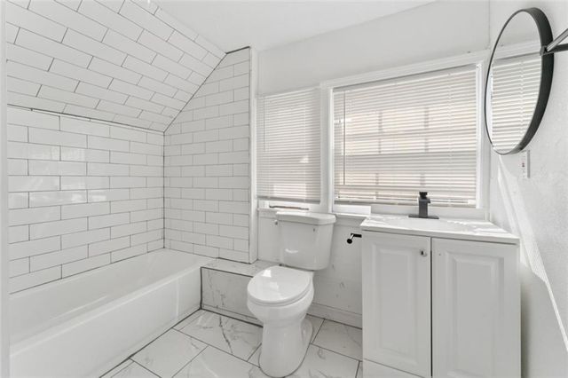 6046 Swope Parkway, Kansas City, MO 64130